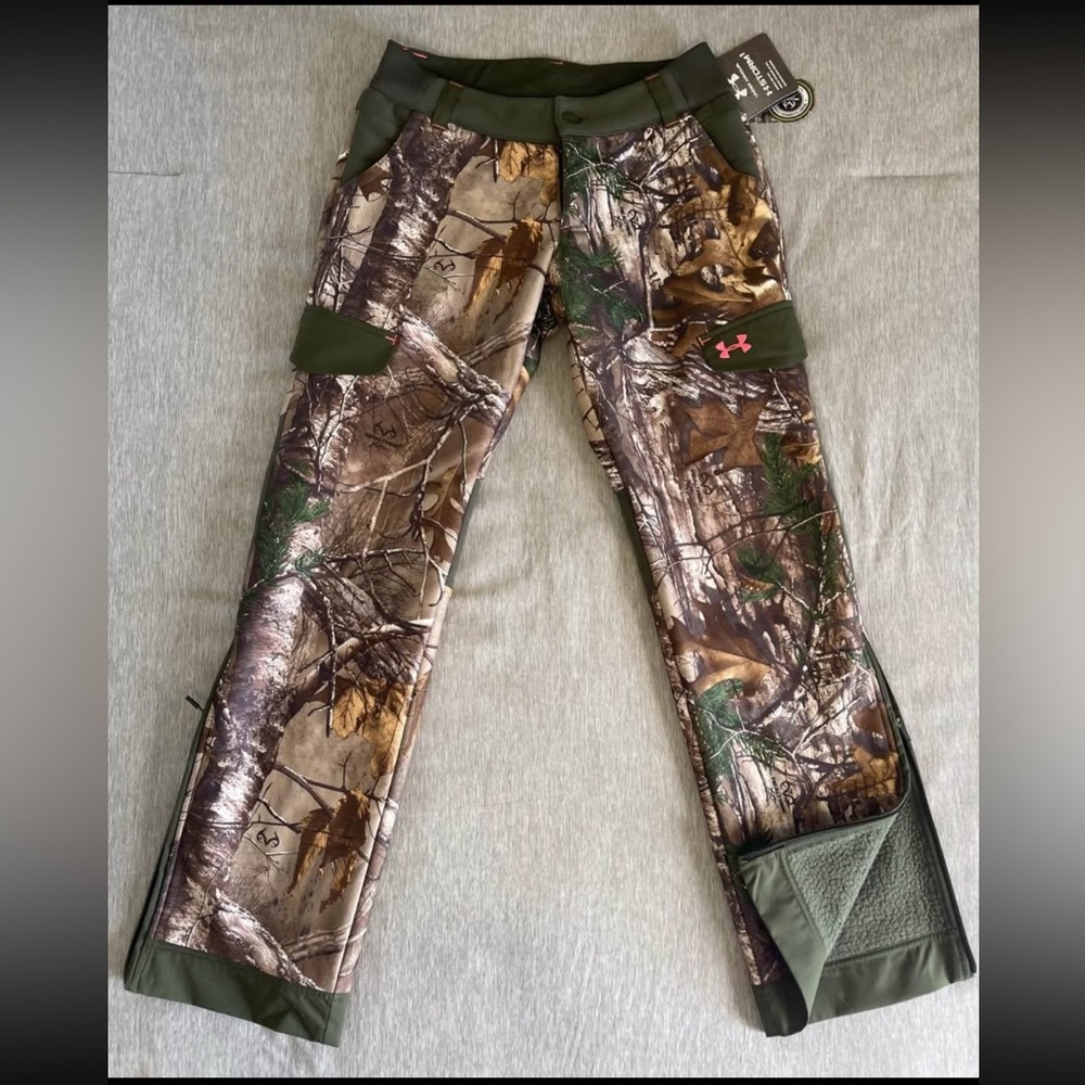 NWT Under Armour RealTree Women’s Small Hunting Pant